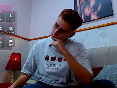 Snapshot of Alex_Millerss chatting on October 28, 2025, 10:45 pm Alex Millerss online show from October 28, 2025, 10:45 pm