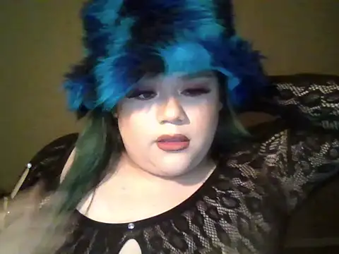 Snapshot of BigxMama chatting on October 7, 2025, 2:42 am BigxMama online show from October 7, 2025, 2:42 am
