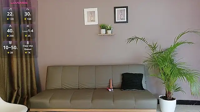 ZahraMilf online show from January 7, 2026, 7:38 pm