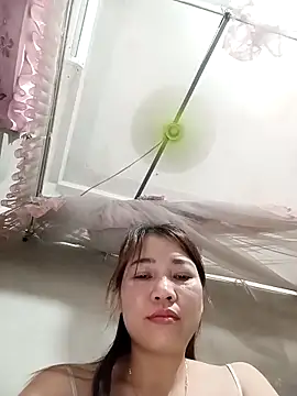 ladzy sexy online show from April 7, 2026, 6:30 pm