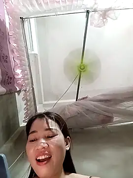 ladzy sexy online show from April 16, 2026, 9:39 pm