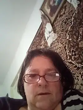 MilaCold5443 online show from April 18, 2026, 5:00 am