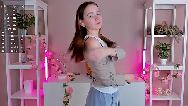 LittleCutieSandy online show from October 12, 2025, 3:05 am