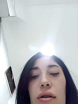 AbbyLewiis online show from November 29, 2025, 10:07 am