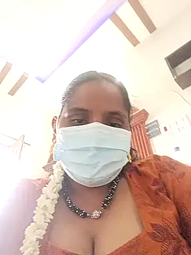 kajal-kajal1 online show from October 8, 2025, 7:50 am