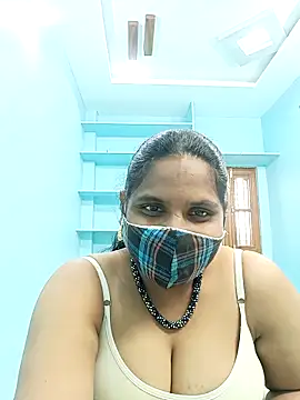 kajal-kajal1 online show from October 22, 2025, 6:35 am