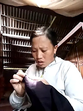 jerry-xx online show from November 22, 2025, 1:37 am