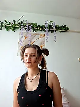 Nika aa online show from April 20, 2026, 9:23 am