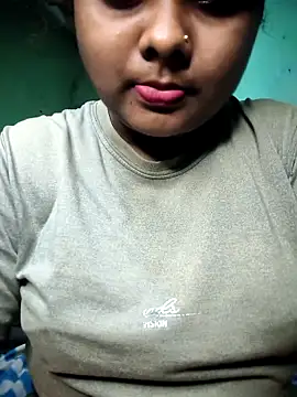 World Top Girl online show from October 28, 2025, 11:14 am