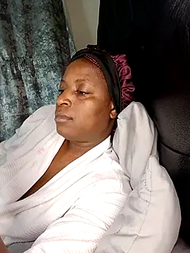 Linae1234 online show from November 21, 2025, 1:48 am