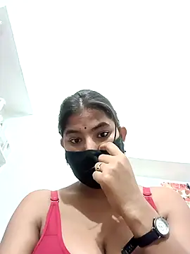 Hot radhaji online show from November 27, 2025, 5:59 pm