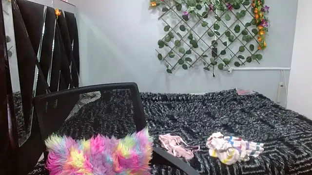 Melani ebony online show from March 10, 2026, 1:49 pm