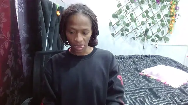 Melani ebony online show from April 9, 2026, 1:38 pm