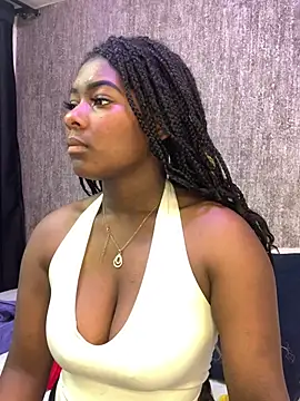 KarinaFlowers  online show from January 12, 2026, 12:32 pm