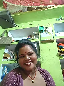 ALEXXA 143 online show from October 24, 2025, 5:31 pm