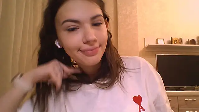 CeyaLier online show from November 20, 2025, 5:34 pm