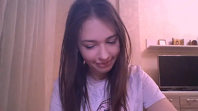 CeyaLier online show from November 28, 2025, 7:05 pm