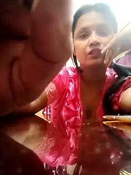 Megla879 online show from November 5, 2025, 1:16 am