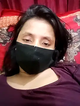 Megla879 online show from November 18, 2025, 12:42 pm