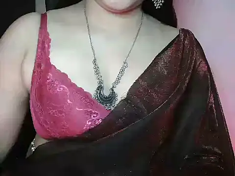 Royal zara online show from February 25, 2026, 2:59 pm