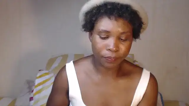 Tillah87 online show from November 20, 2025, 2:39 pm