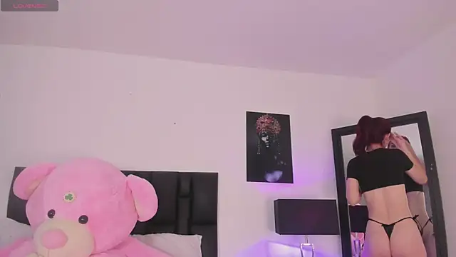 SaradaParker online show from March 20, 2026, 2:44 pm