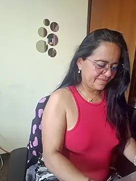 Miss  kendra  online show from October 23, 2025, 11:42 am