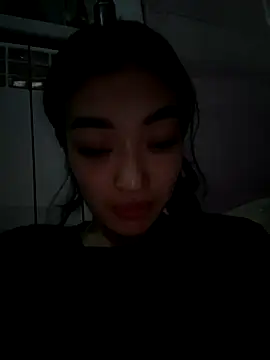 JessyHazee online show from October 14, 2025, 10:32 pm