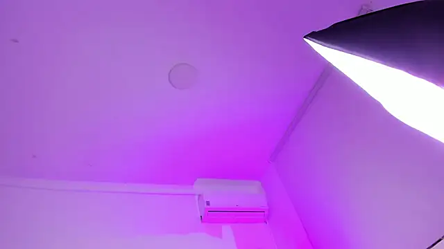 ChocoBunny1 online show from November 22, 2025, 11:31 am