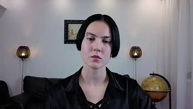 Marie Fitch online show from August 3, 2026, 1:15 am