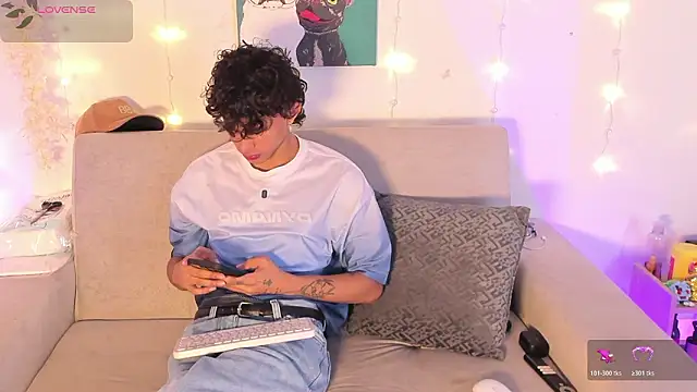 lua boy online show from March 7, 2026, 5:54 pm