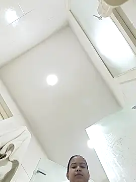 kaorybliss online show from April 5, 2026, 1:36 am