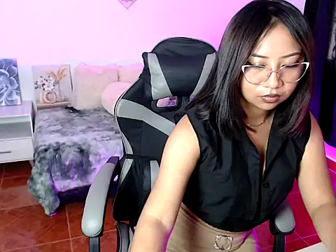 sofia  666 online show from October 9, 2025, 7:23 pm