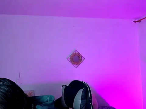 sofia  666 online show from October 17, 2025, 7:27 pm