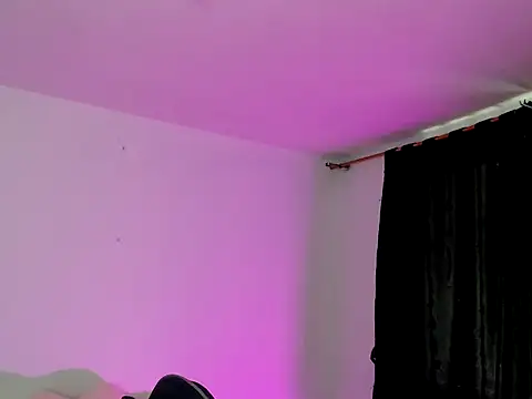 sofia  666 online show from November 15, 2025, 4:14 pm