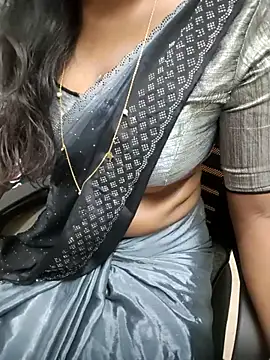Snapshot of Tamilmallu-duskygirl03 chatting on June 26, 2026, 7:24 am Tamilmallu-duskygirl03 online show from June 26, 2026, 7:24 am
