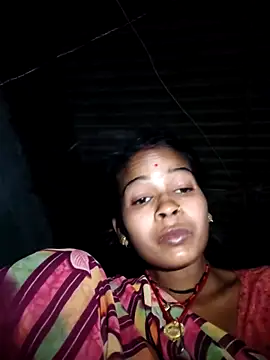 Snapshot of Co_punam chatting on May 25, 2026, 7:42 pm Co punam online show from May 25, 2026, 7:42 pm