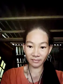 Snapshot of gio-thu chatting on October 14, 2025, 1:50 am gio-thu online show from October 14, 2025, 1:50 am