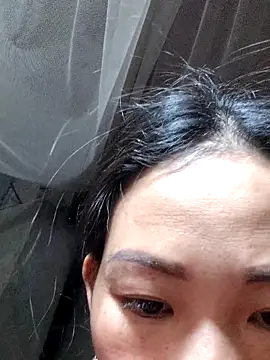 gio-thu online show from February 6, 2026, 5:38 pm