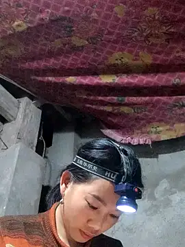 gio-thu online show from February 22, 2026, 2:48 pm