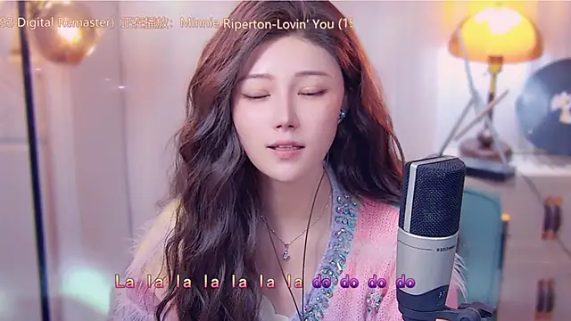 cherry-fa online show from October 14, 2025, 3:24 pm