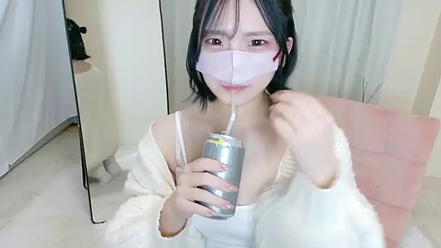 yuno-pi online show from November 20, 2025, 10:04 am