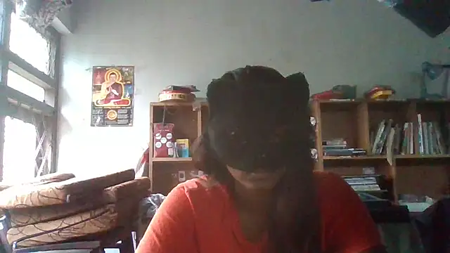 Nora-2003 online show from March 12, 2026, 4:07 am