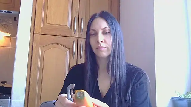 Olivarra online show from March 4, 2026, 8:09 am