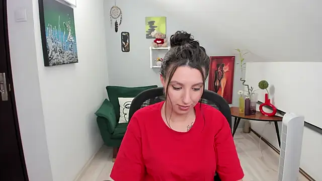 BettyJamess online show from October 15, 2025, 5:35 pm