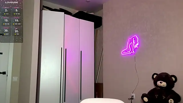 bklfen online show from November 13, 2025, 5:56 pm