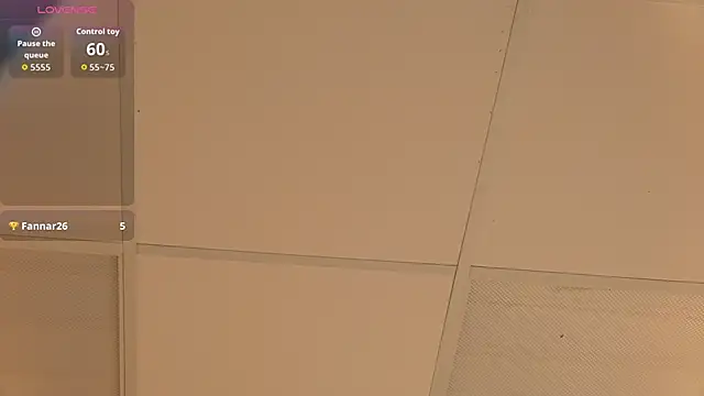 BettyLeen online show from October 22, 2025, 3:29 am