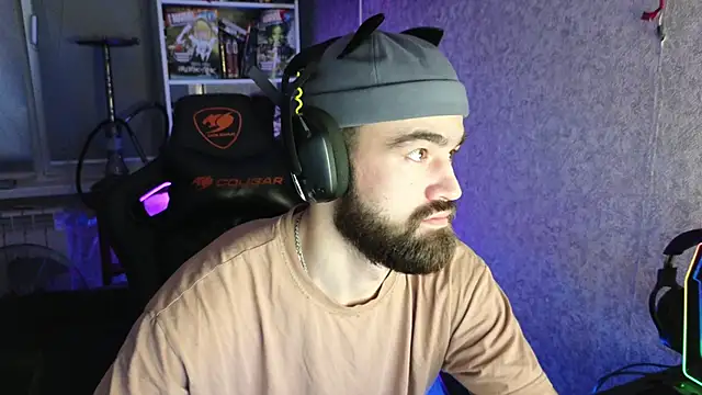 Nik Namee online show from November 3, 2025, 8:10 pm