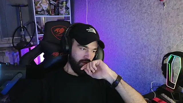 Nik Namee online show from November 7, 2025, 4:01 am