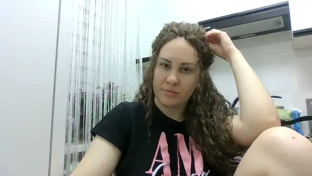 Snapshot of MeadowEyes chatting on May 10, 2026, 7:52 pm MeadowEyes online show from May 10, 2026, 7:52 pm